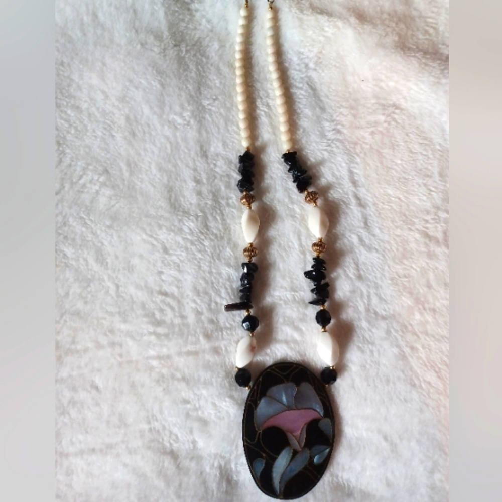 Lee Sands Flower Necklace